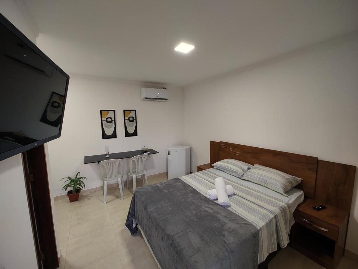Flats Paraiso Louveny Apartment